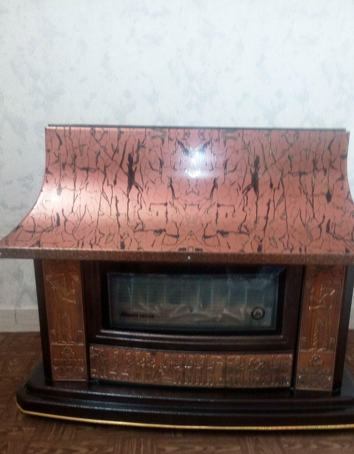 بخاری شومینه ای جنس محکم وگرما دهی بالا|بخاری، هیتر، شومینه|کازرون, |دیوار