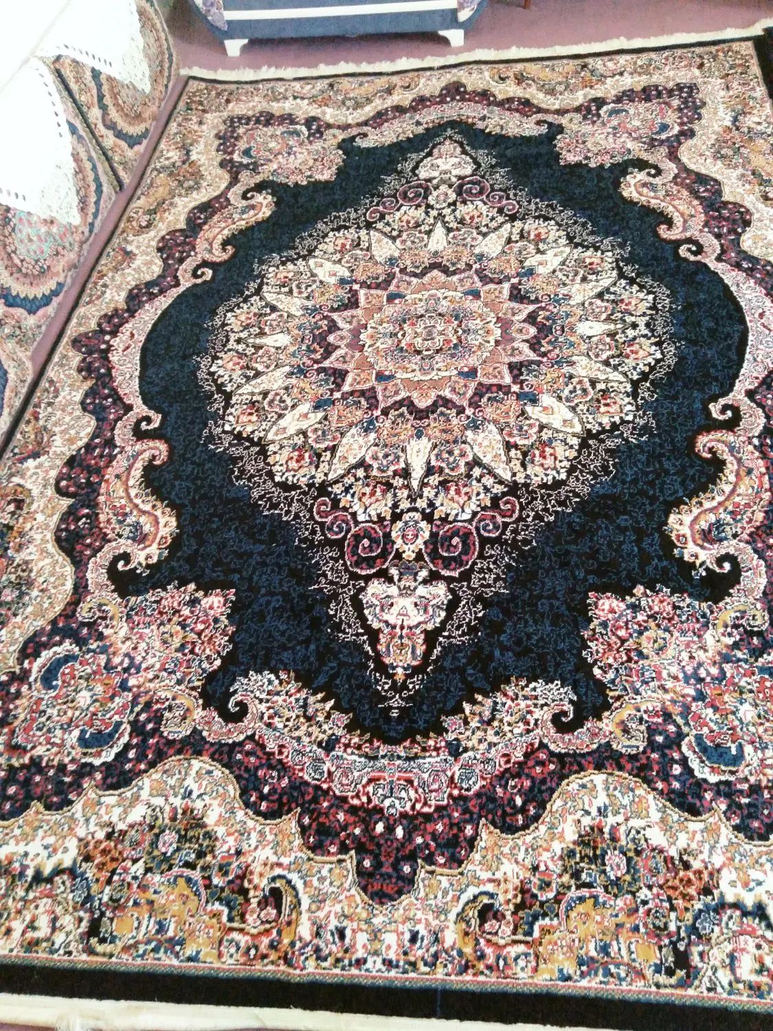 چهار تخته فرش ۹ متری در حد نو فقط ۶ماه استفاده شد|فرش|همدان, |دیوار