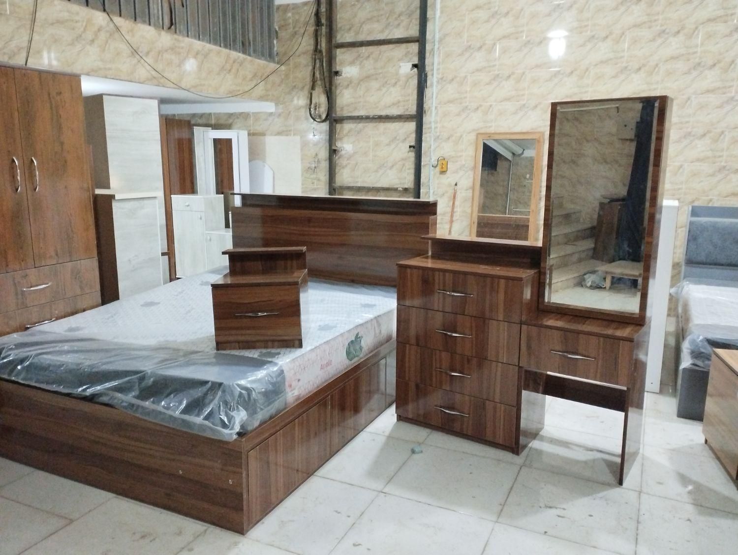 سرویس خواب سیمفون پردیس اقساطی|تخت و سرویس خواب|یزد, |دیوار