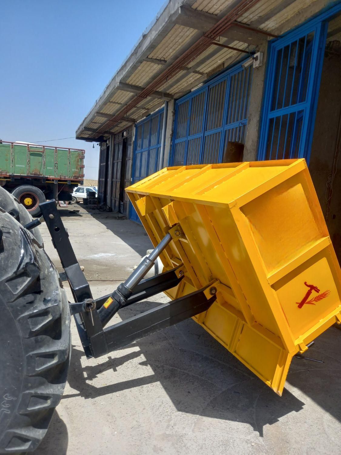 تریلی ، تراکتور|ماشینآلات صنعتی|کبودرآهنگ, |دیوار