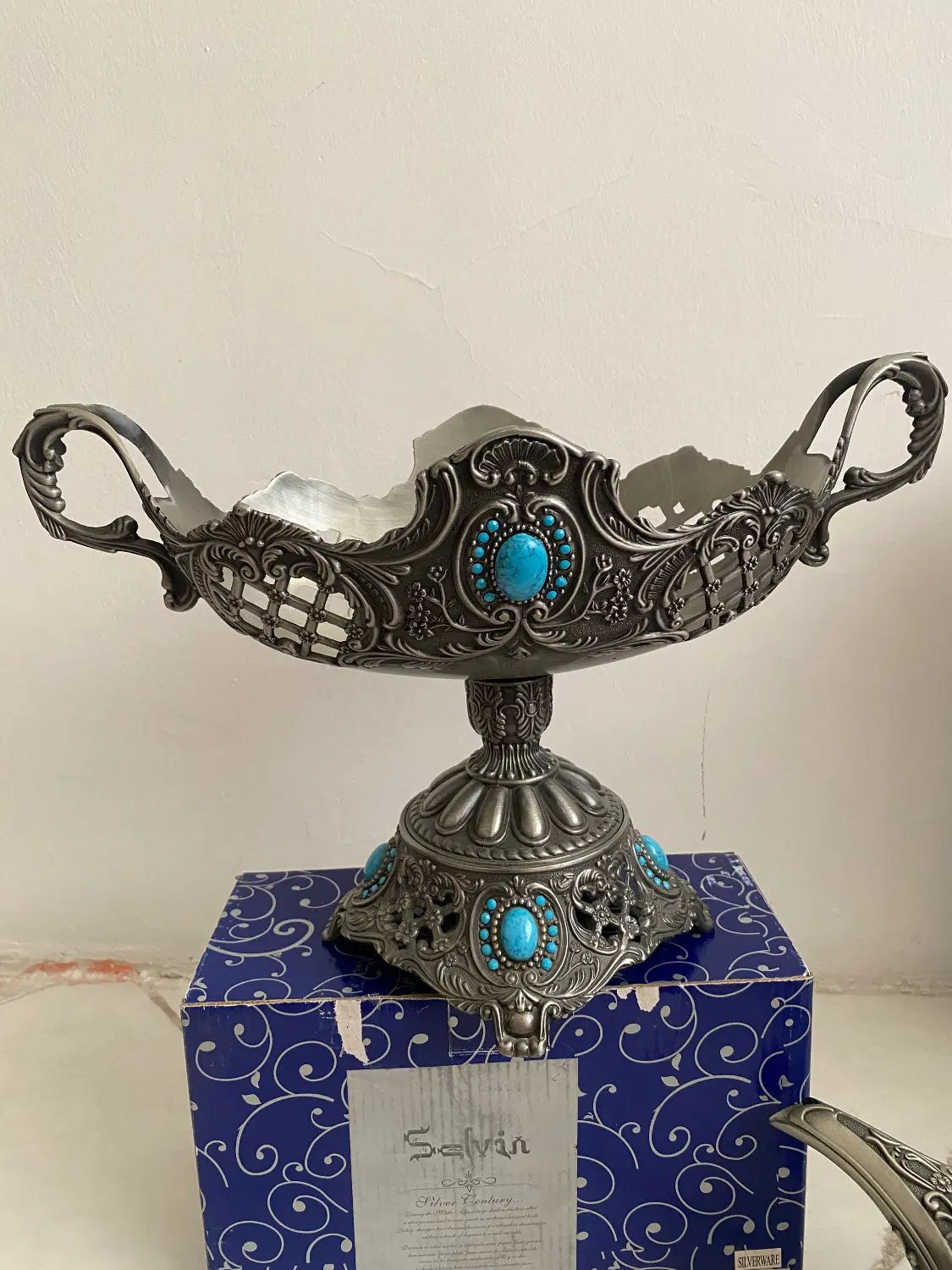 طروف سیلور  اصل قدیمی تزئینی|صنایع دستی و سایر لوازم تزئینی|مشهد, حسابی جنوبی (شهرک غرب)|دیوار