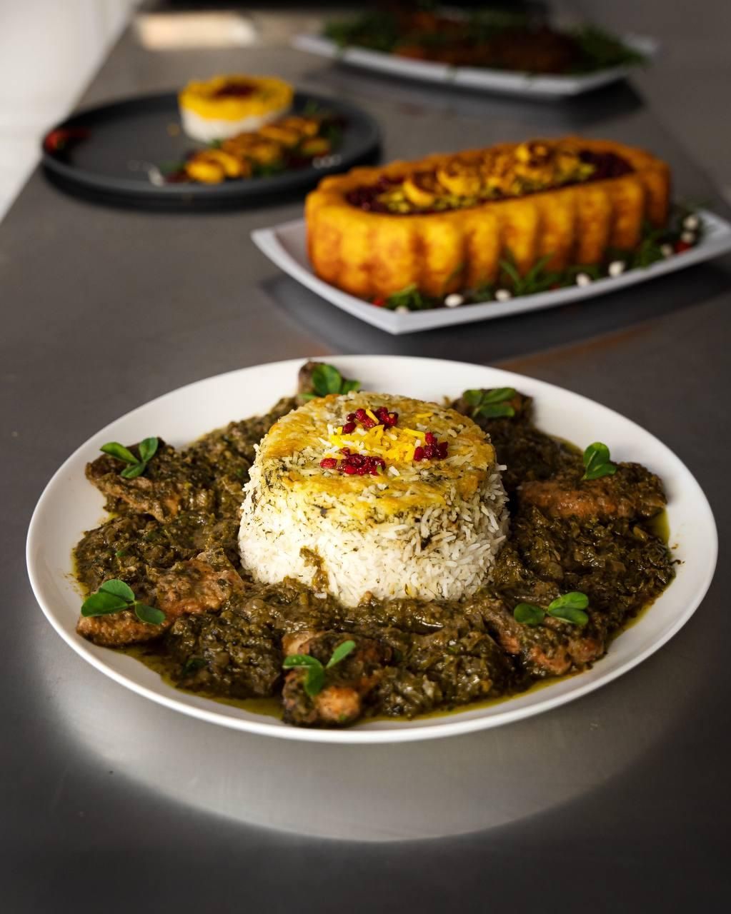 آموزش آشپزی به صورت مقدماتی و حرفه ای|خدمات آموزشی|مشهد, گوهرشاد|دیوار