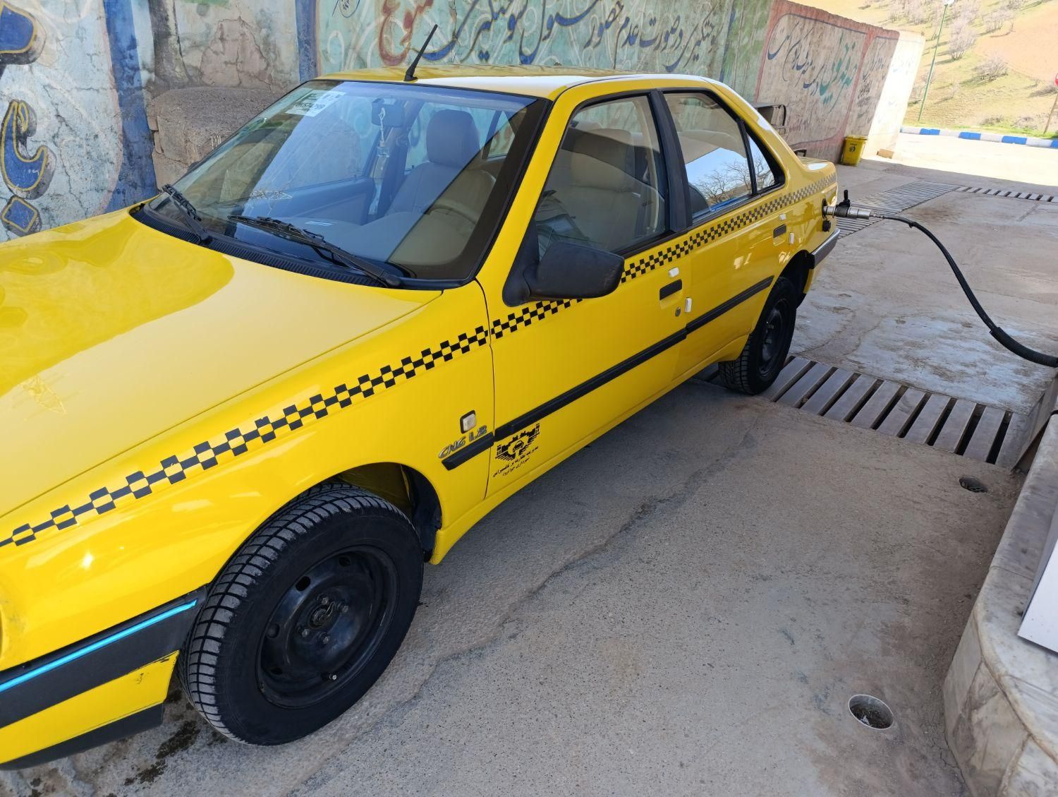 پژو 405 GLX - دوگانه سوز CNG، مدل ۱۴۰۰|خودرو سواری و وانت|جوانرود, |دیوار