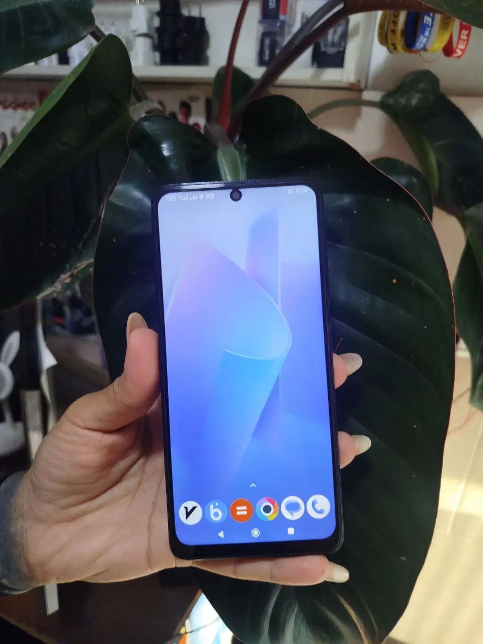 گوشی کارکرده pocox4pro حافظه ۲۵۶.قیمت ۱۰میلیون|موبایل|گرگان, |دیوار