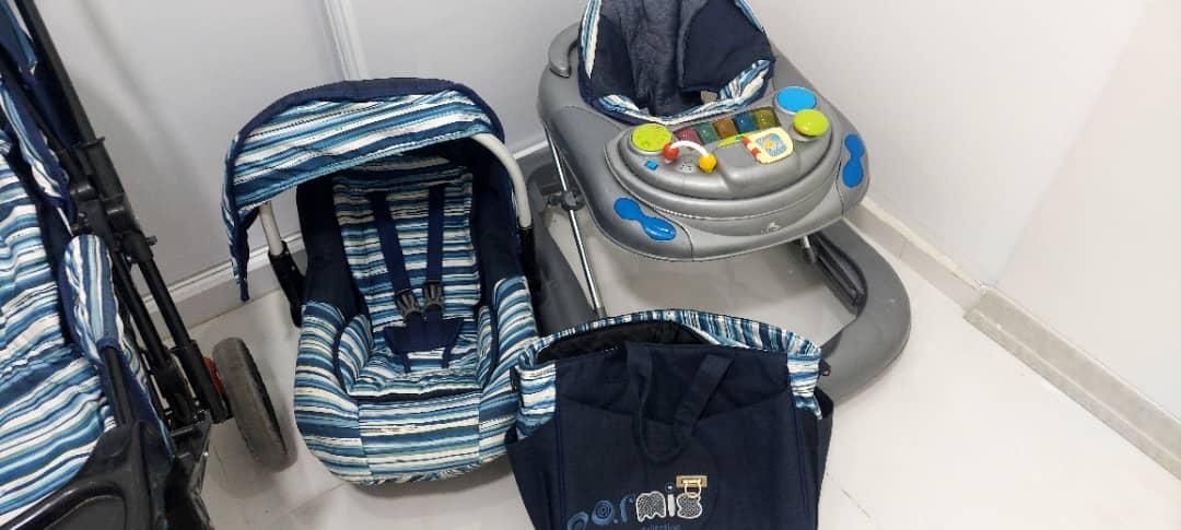 فرووش فوری کالسکه مارک چیکو|اسباب و اثاث بچه|شاهینشهر, سعدی جنوبی|دیوار