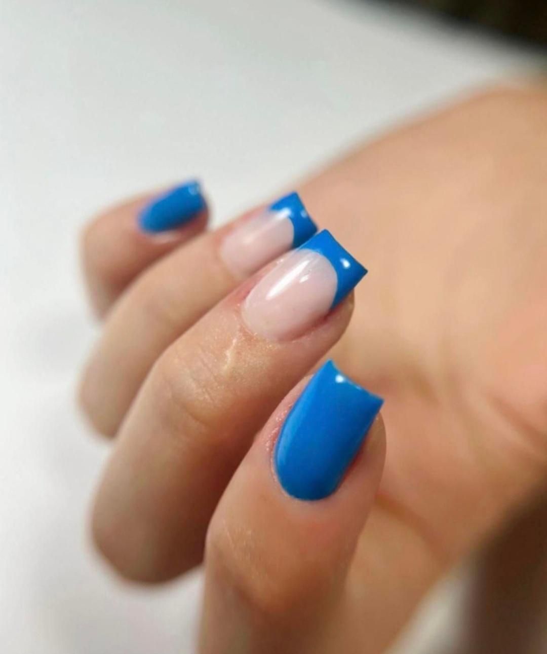 آموزش تخصصی و خدمات کاشت ناخن|خدمات آرایشگری و زیبایی|بندرعباس, |دیوار