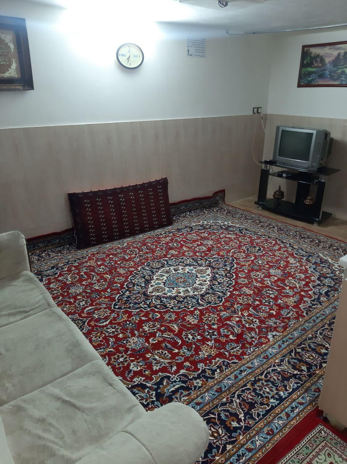 اجاره سوئیت درداخل شهر تمیز وشیک مرتب وپارکینگ|اجارهٔ کوتاه‌مدت آپارتمان و سوئیت|نیشابور, فضل|دیوار