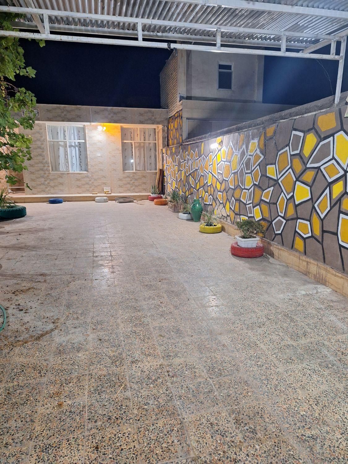 منزل۳۰۰ متری سند تک‌ برگ یا معاوضه با مغازه مبارکه|فروش خانه و ویلا|مبارکه, |دیوار