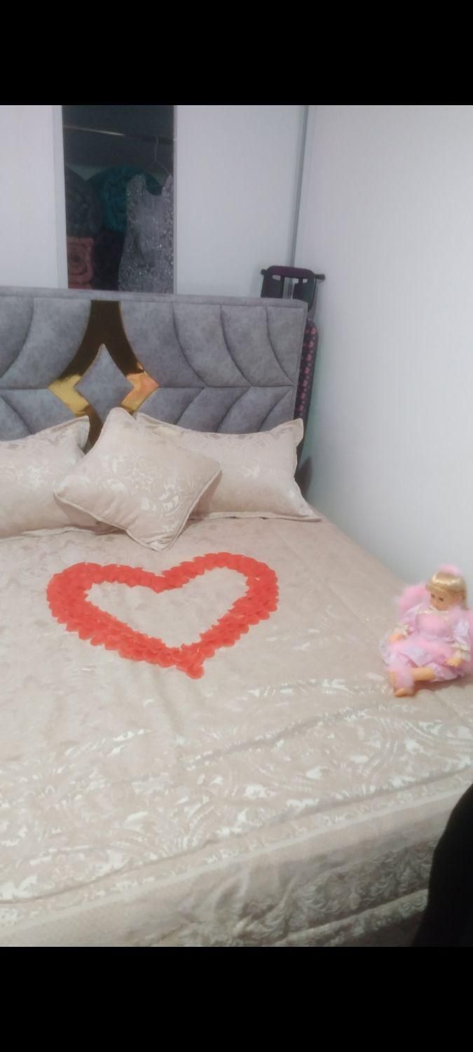 تخت خواب|تخت و سرویس خواب|اقبالیه, |دیوار