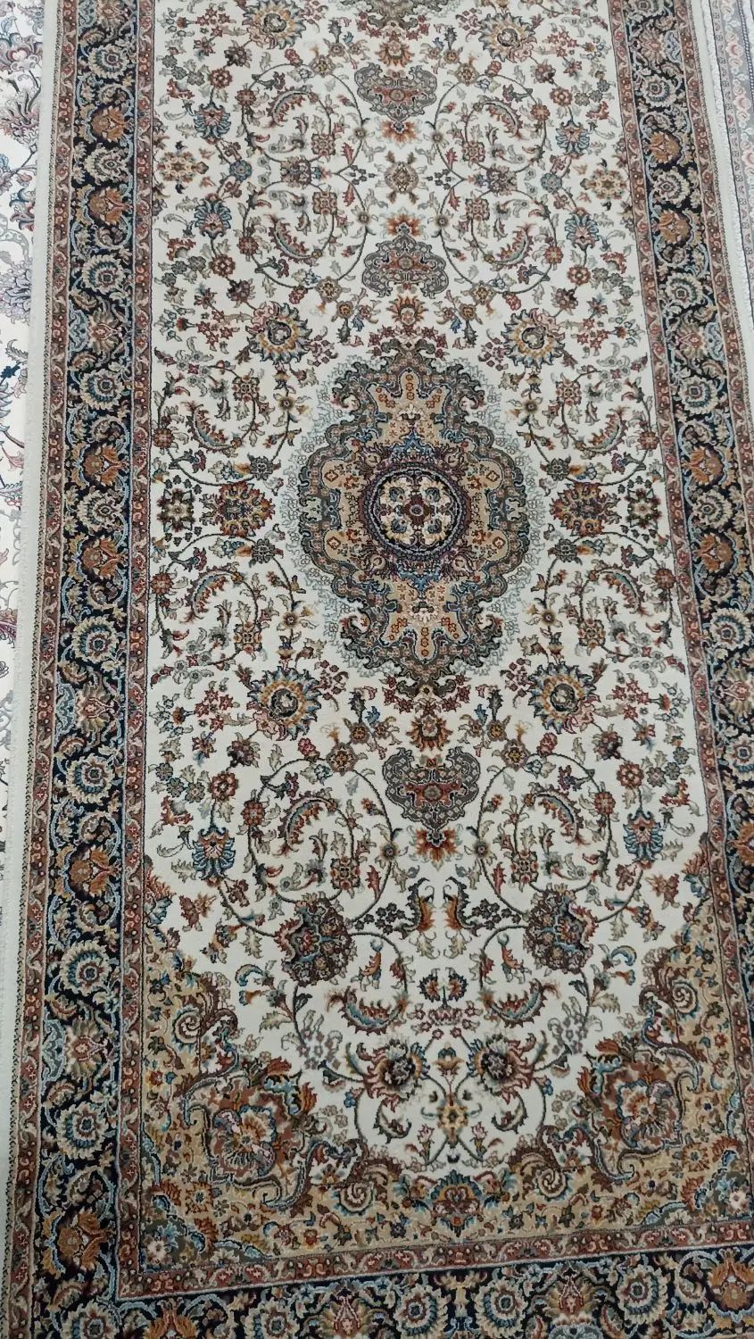 قالیچه|فرش|مشهد, کوی پلیس|دیوار