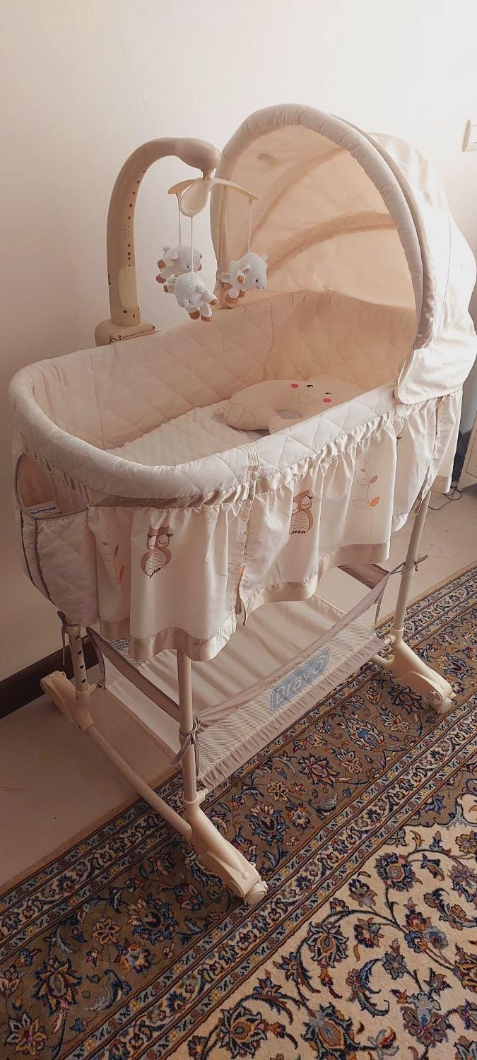گهواره و تخت کنار مادرطرح جغد کرم رنگ مارک براوو|اسباب و اثاث بچه|تهران, کاظم‌آباد|دیوار