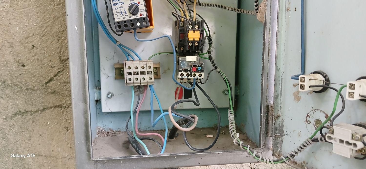 برق،برقکار حرفه ای با بیش از ۴۰سال سابقه کاری|خدمات پیشه و مهارت|خرمآباد, |دیوار