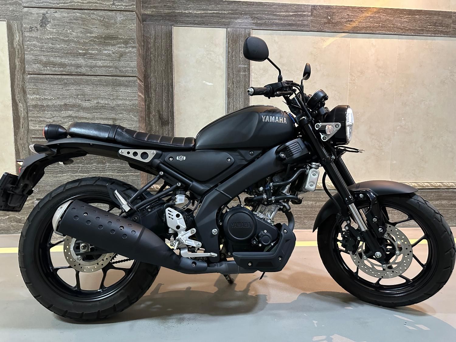 یاماها Yamaha xsr 150|موتورسیکلت|تهران, کامرانیه|دیوار