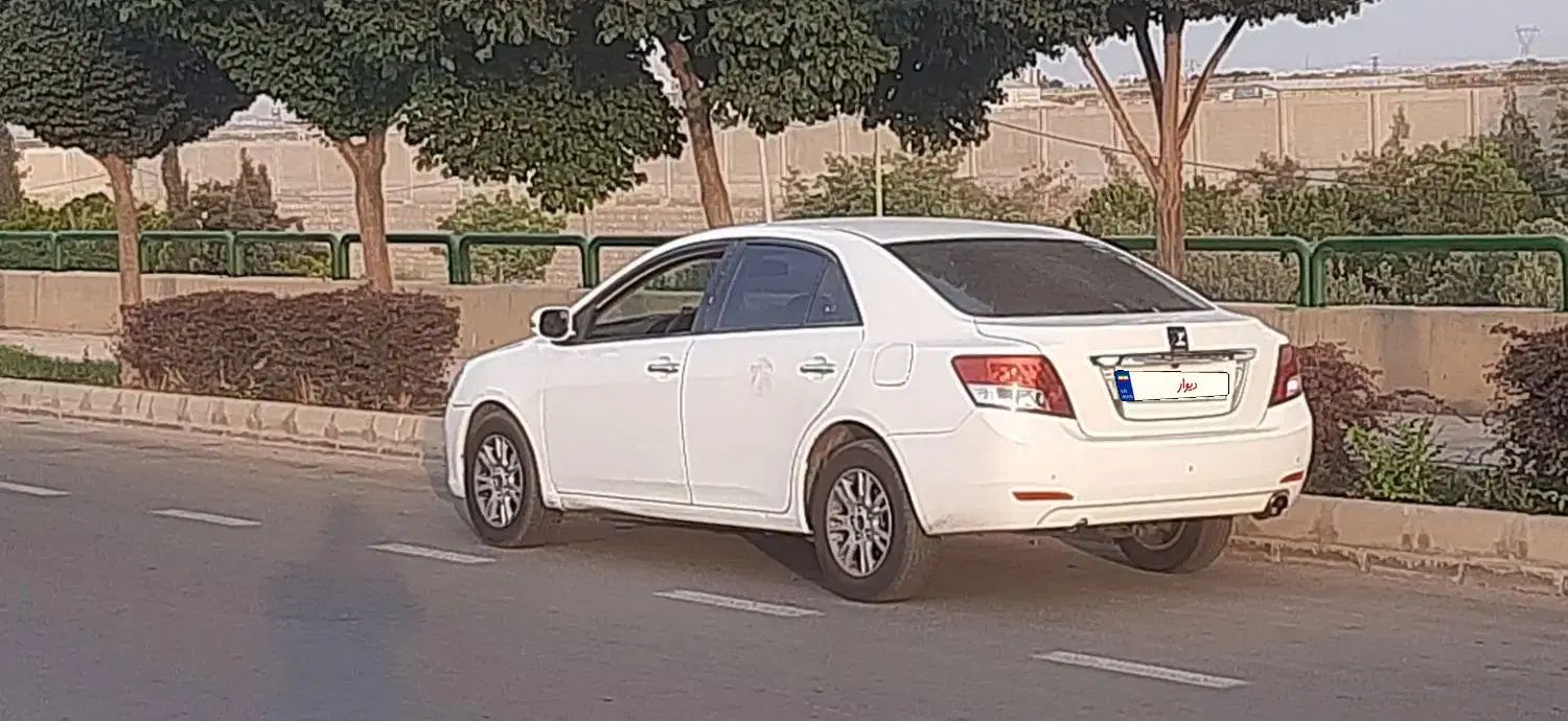 آریو اتوماتیک 1600cc، مدل ۱۳۹۶|خودرو سواری و وانت|اصفهان, فیض|دیوار