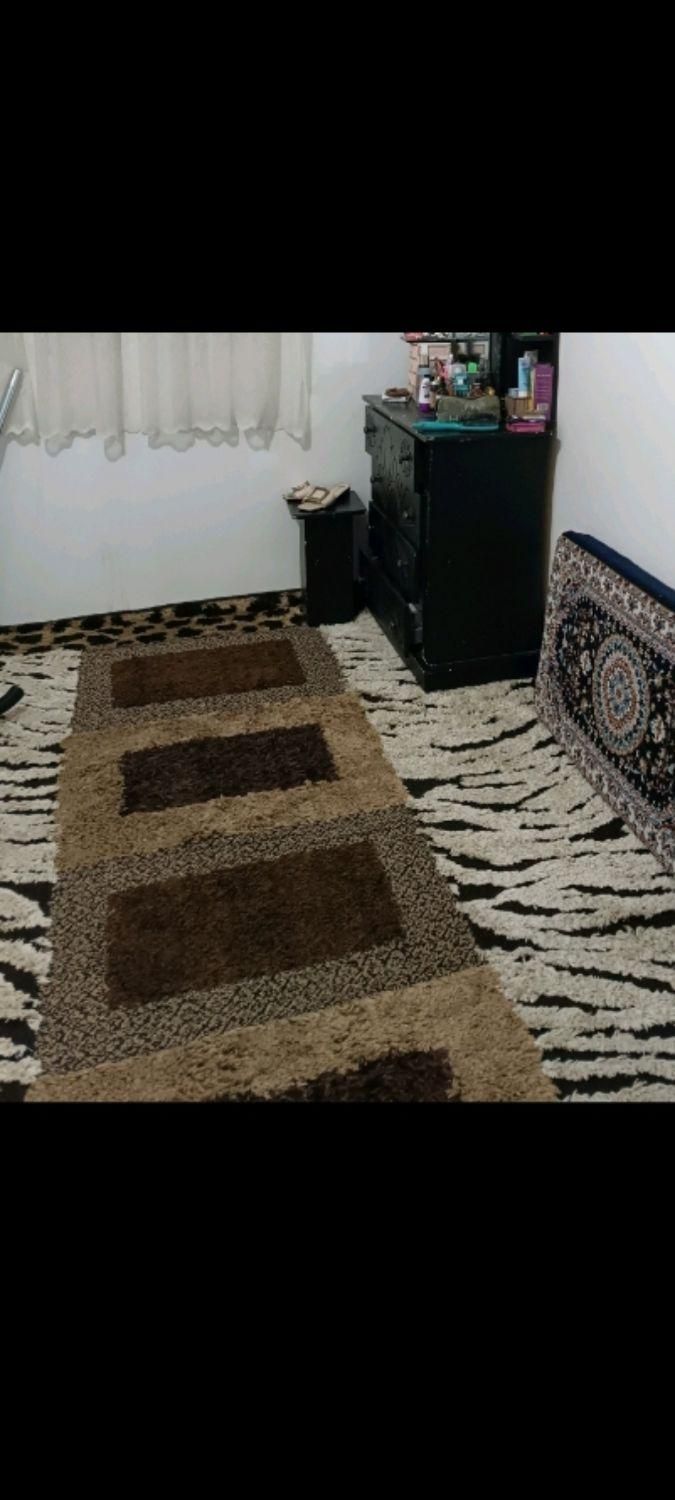فرش ۷۰۰ شانه گلیم فرش و فرش نه متری|گلیم، جاجیم، گبه|همدان, |دیوار