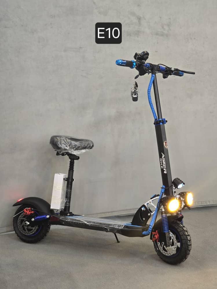 اسکوتر برقی اصل /۳۰۰۰ وات /۷۲۰۰وات|دوچرخه، اسکیت، اسکوتر|اصفهان, باغ گلها|دیوار