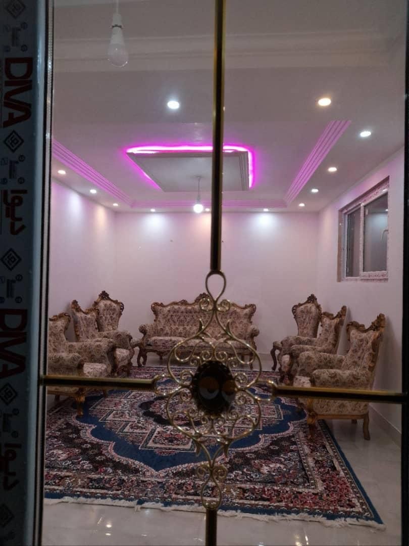 ویلا نوساخت حیاط دار|اجارهٔ کوتاه‌مدت آپارتمان و سوئیت|قائم‌شهر, |دیوار