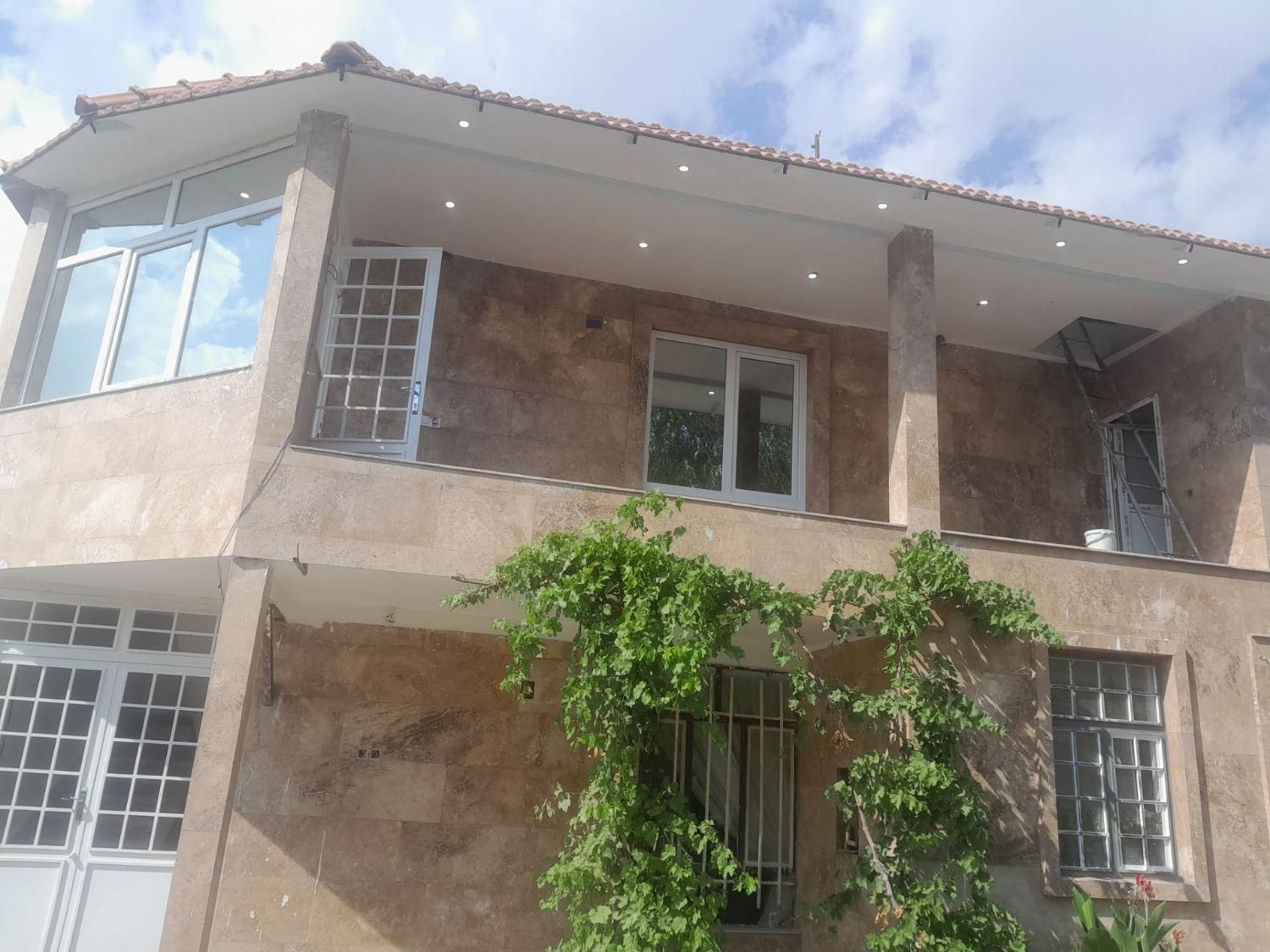 ویلایی ۵۰۰متر زمین ۱۹۰ متر بنا سولوگرد|فروش خانه و ویلا|گلبهار, نوبهار|دیوار