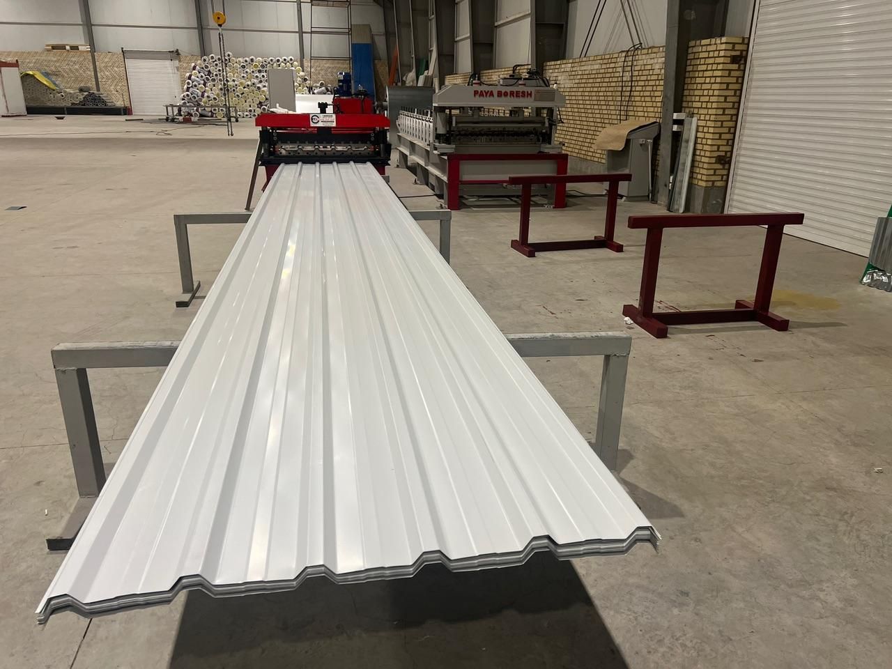 ورق شیروانی ورق گالوانیزه ورق رنگی ذوزنقه سینوسی|عمده‌فروشی|محمدیه-قزوین, |دیوار