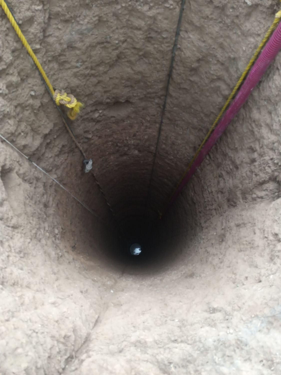 چاه کنی با دست|خدمات پیشه و مهارت|اهر, |دیوار