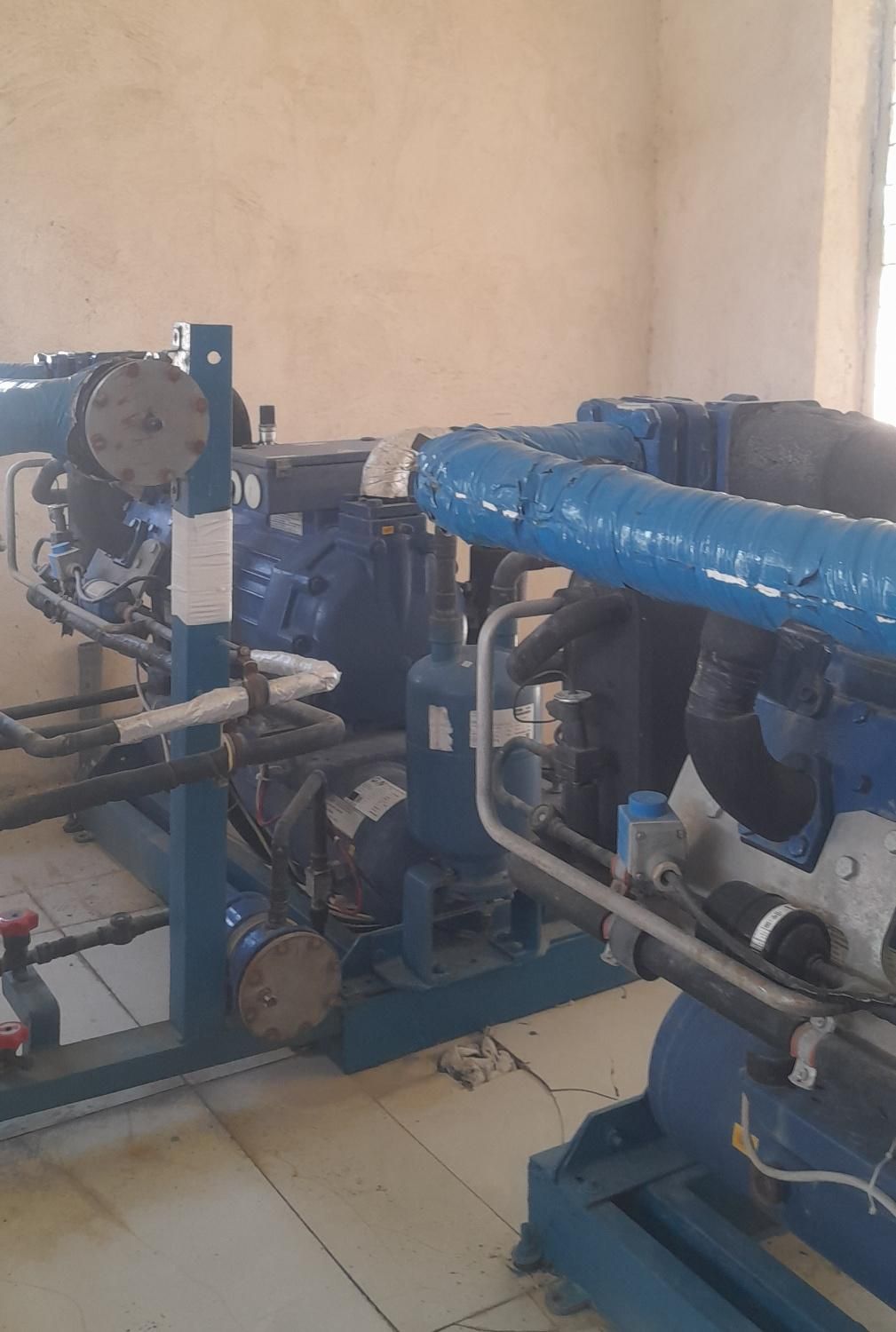 استخدام جهت کار در تاسیسات برودتی سردخانه‌ فریونی|استخدام صنعتی، فنی، مهندسی|بوشهر, |دیوار