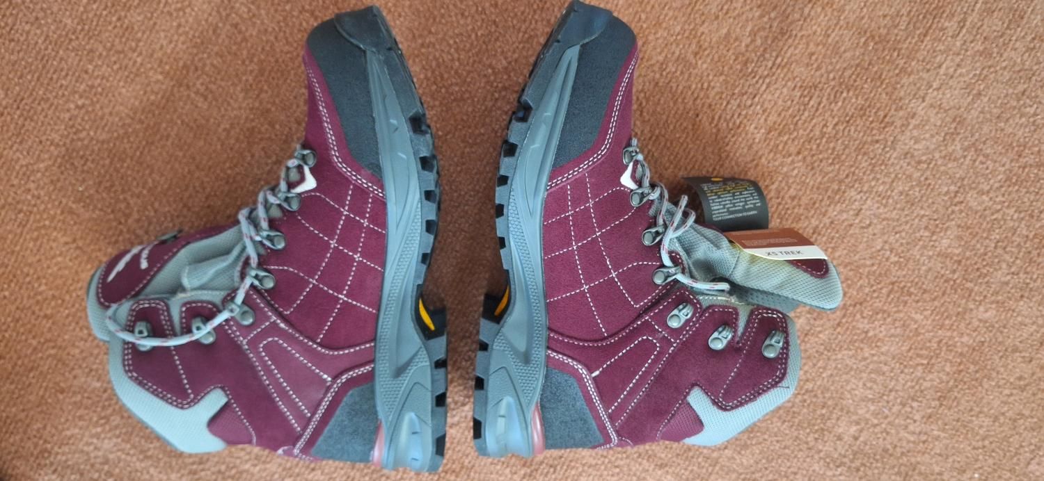 کفش کوهنوردی حرفه ای اسنوهاک سایز ۴۰ چهارفصل|کوهنوردی و کمپینگ|گرگان, |دیوار