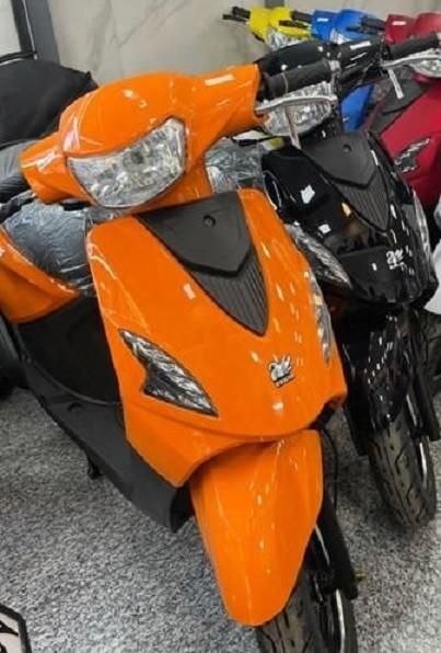 پاکشتی اسکوتر اقساط ( پلاک دار )|موتورسیکلت|اصفهان, عسگریه|دیوار