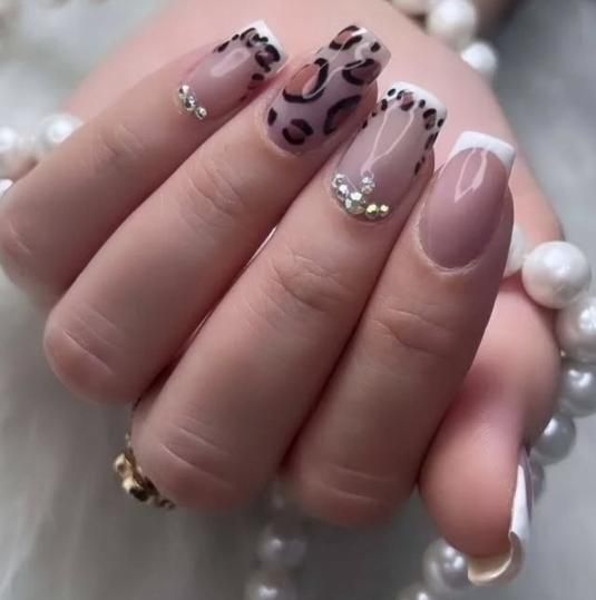 کاشت ناخن، ترمیم، پدیکور/آموزش تضمینی|خدمات آرایشگری و زیبایی|اهواز, کمپلو شمالی|دیوار