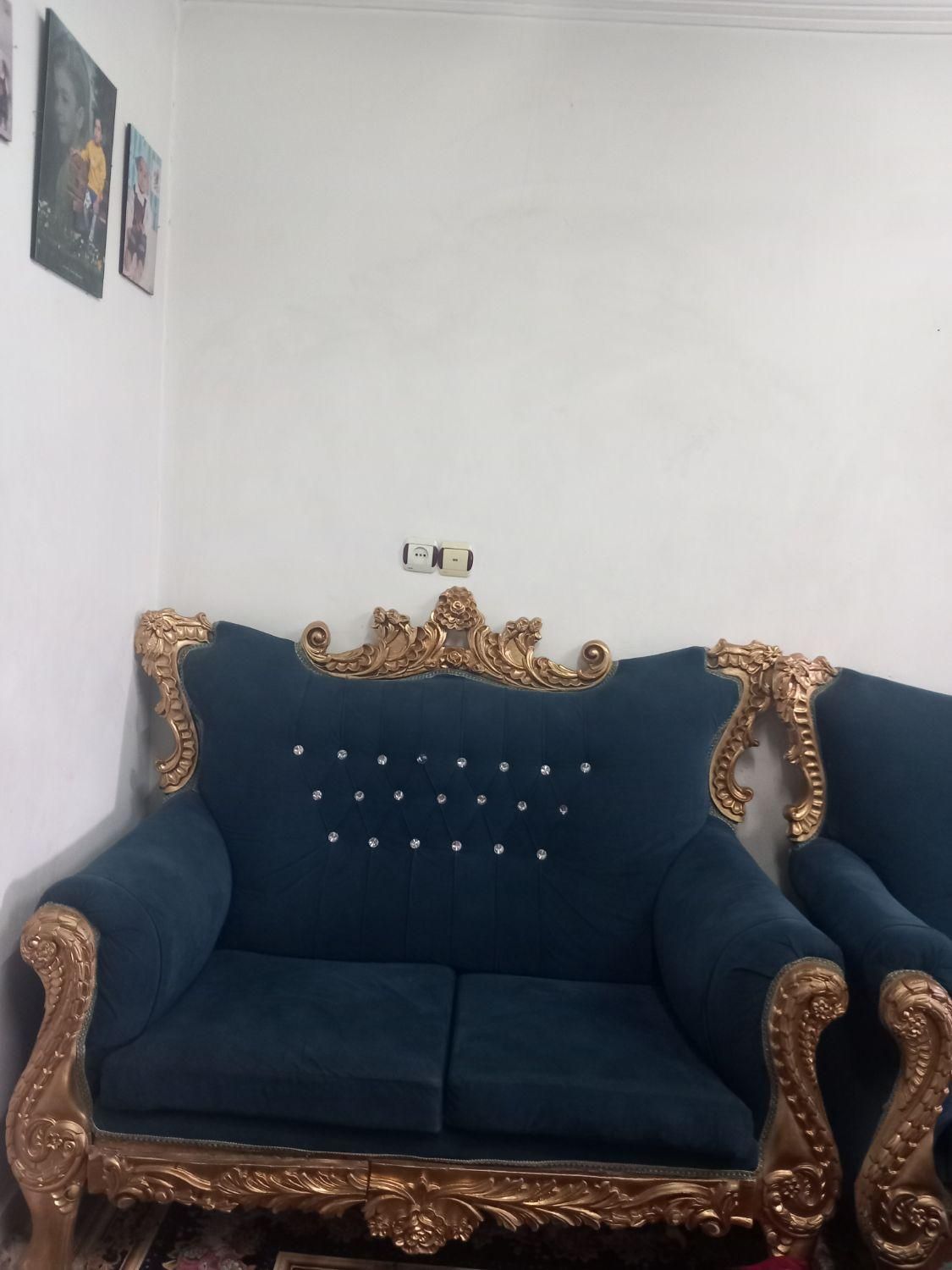 مبل هفت نفره سالم|مبلمان خانگی و میز عسلی|رشت, سلیمانداراب|دیوار