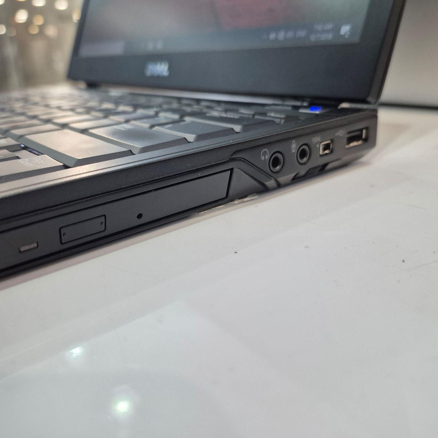 لپتاپ آمریکایی Dell E4300 هارد 1 ترا گارانتی کتبی|رایانه همراه|تهران, میرداماد|دیوار