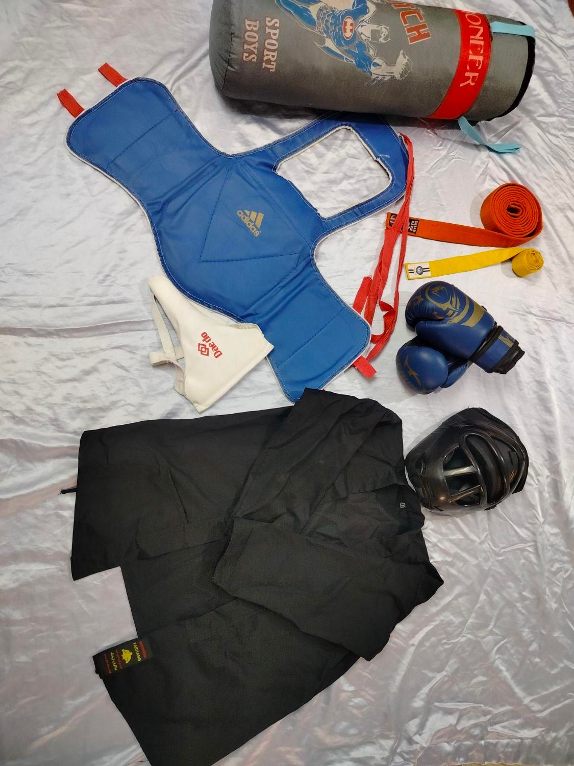 وسایل کیک بوکسینگ|تجهیزات ورزشی|نیشابور, فرح بخش|دیوار