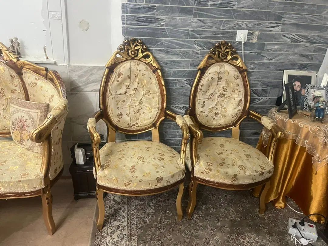 مبلمان ۹ نفره استیل به همراه میز جلو مبلی و عسلی|مبلمان خانگی و میز عسلی|محلات, |دیوار