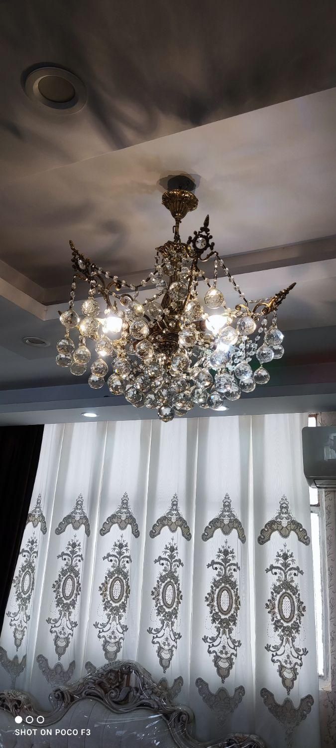 لوستر برنجی|لوستر و چراغ آویز|رباط‌کریم, رباط‌کریم|دیوار