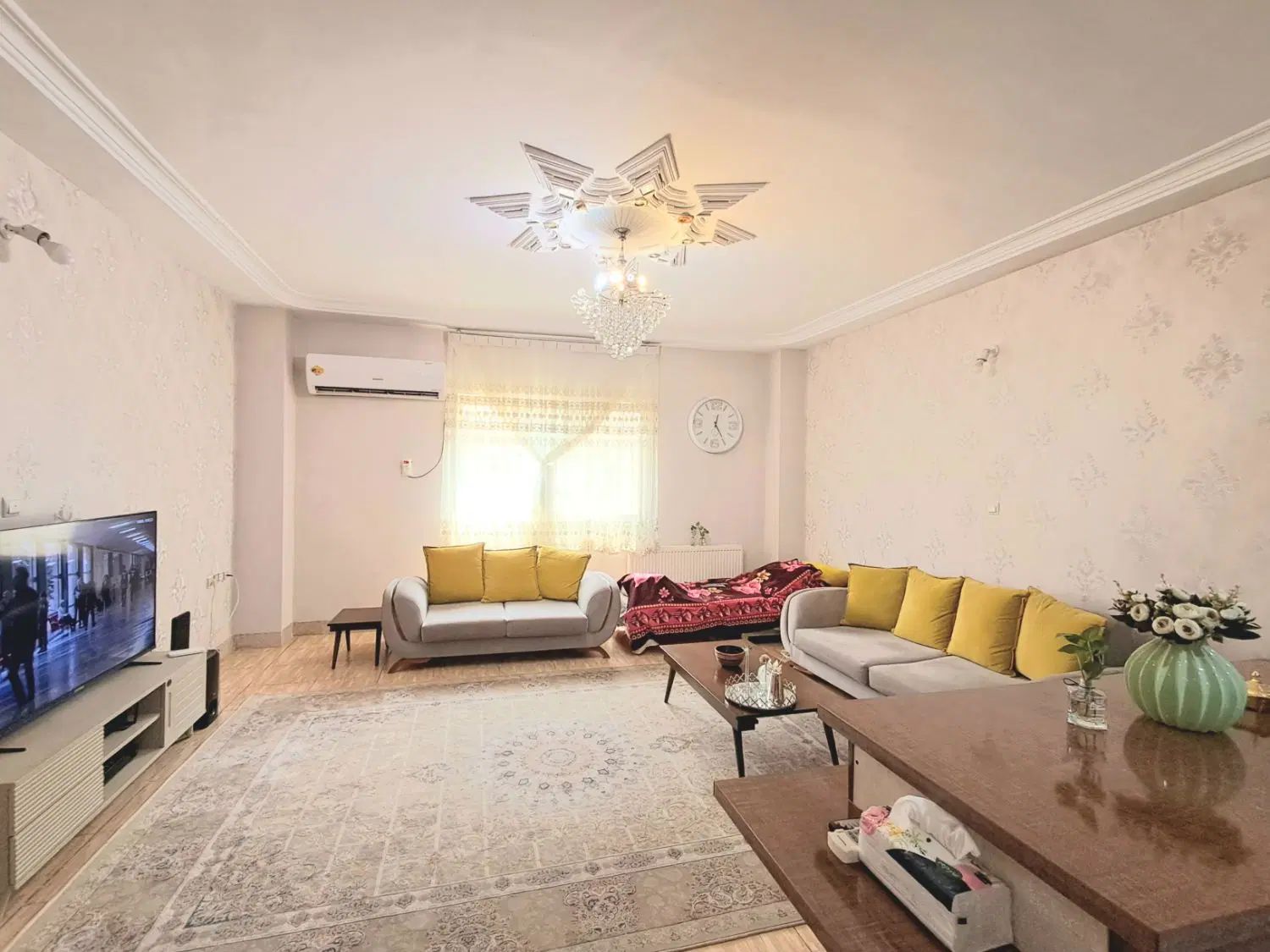 پارکینگ اختصاصی/ سندتک برگ/ فلسطین|فروش آپارتمان|رشت, فلسطین|دیوار