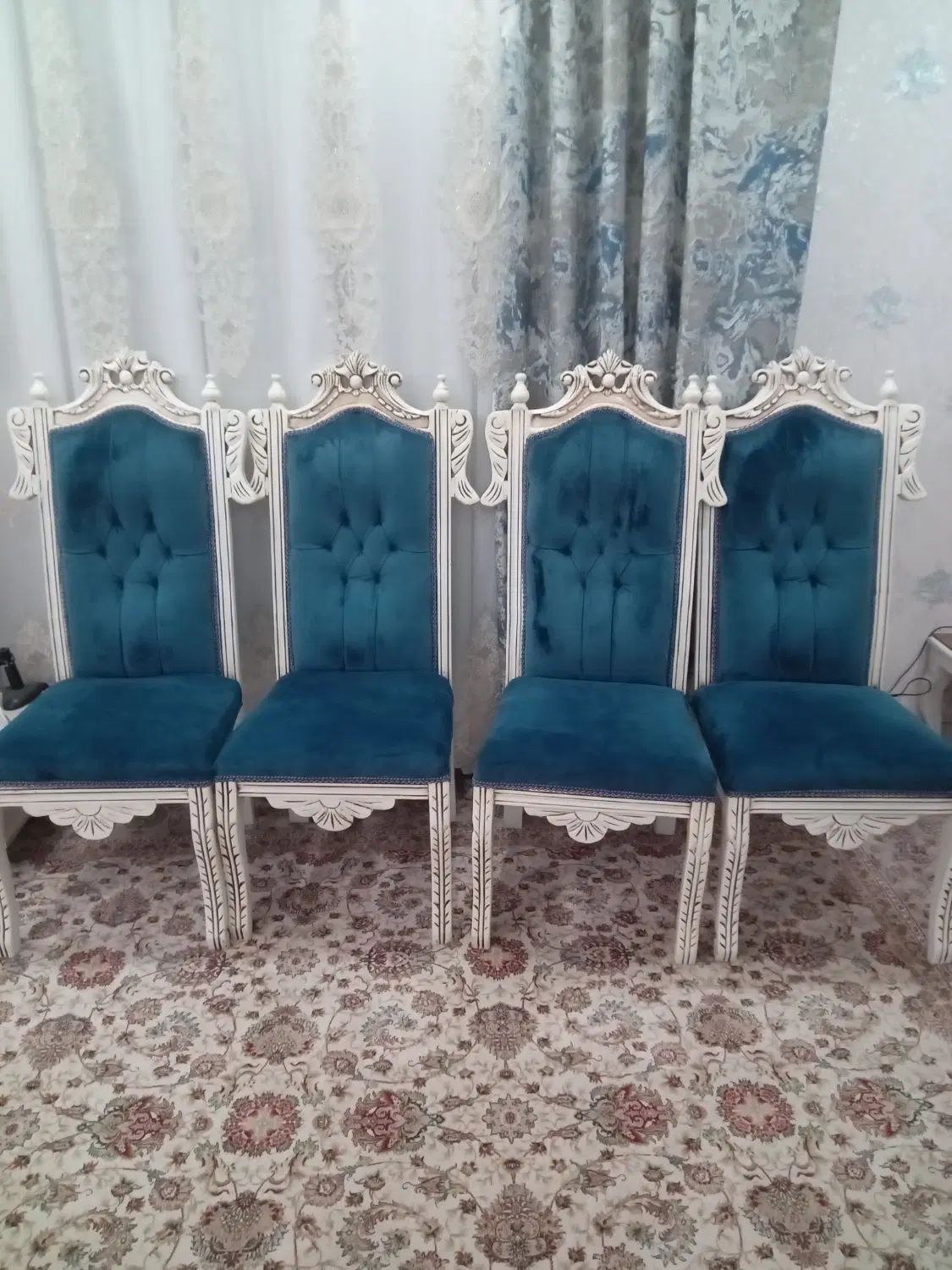 ۴ عدد صندلی سلطنتی برای پذیرایی یا نهارخوری|مبلمان خانگی و میز عسلی|اراک, |دیوار