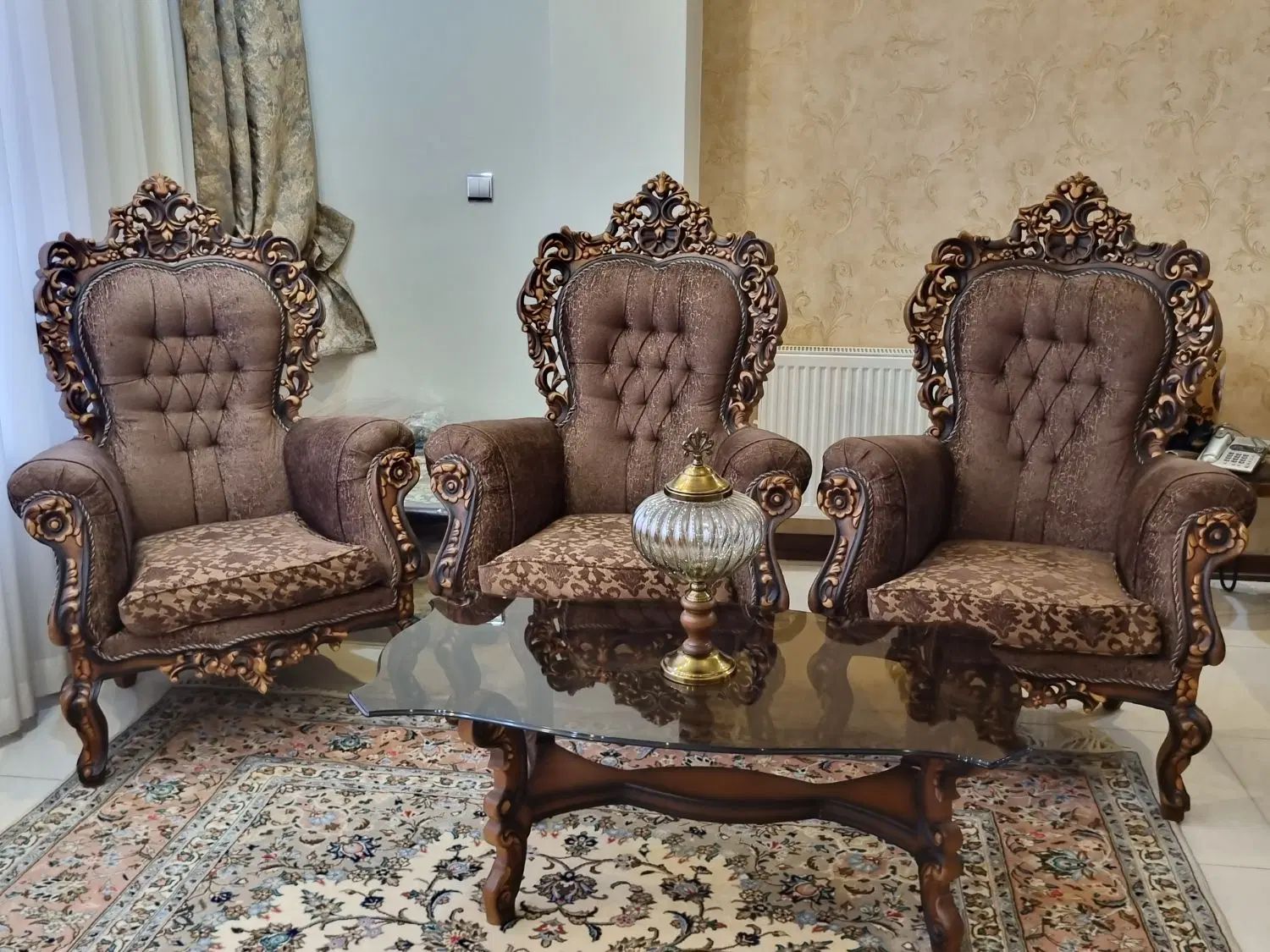 مبلمان منبت ۹ نفره کامل|مبلمان خانگی و میز عسلی|اصفهان, گلزار|دیوار