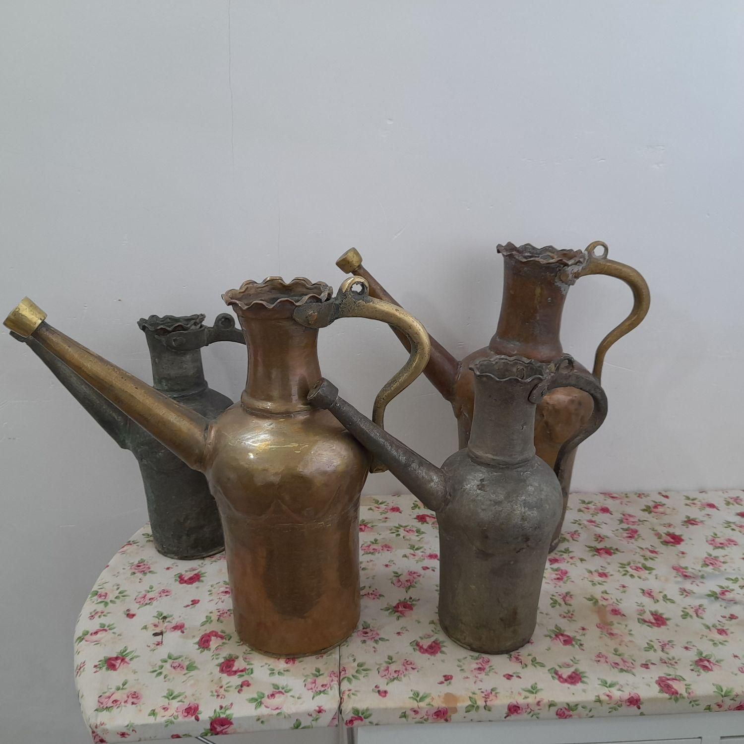 مجموعه ازقدبم   سماور نفتی ۶لیتری و۲لیتری نو|سماور، چای‌ساز، قهوه‌ساز|قم, حنیف نژاد|دیوار