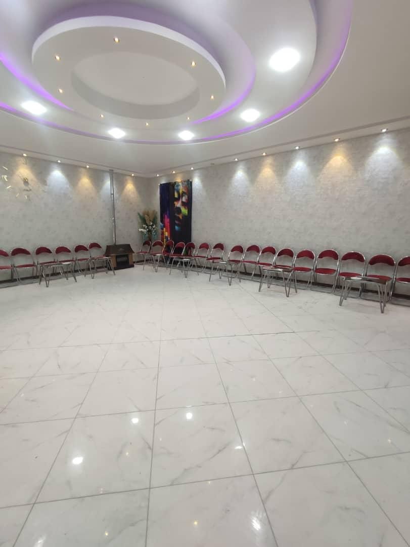 اجاره باغ ویلا|اجارهٔ کوتاه‌مدت ویلا و باغ|اصفهان, بهارستان|دیوار