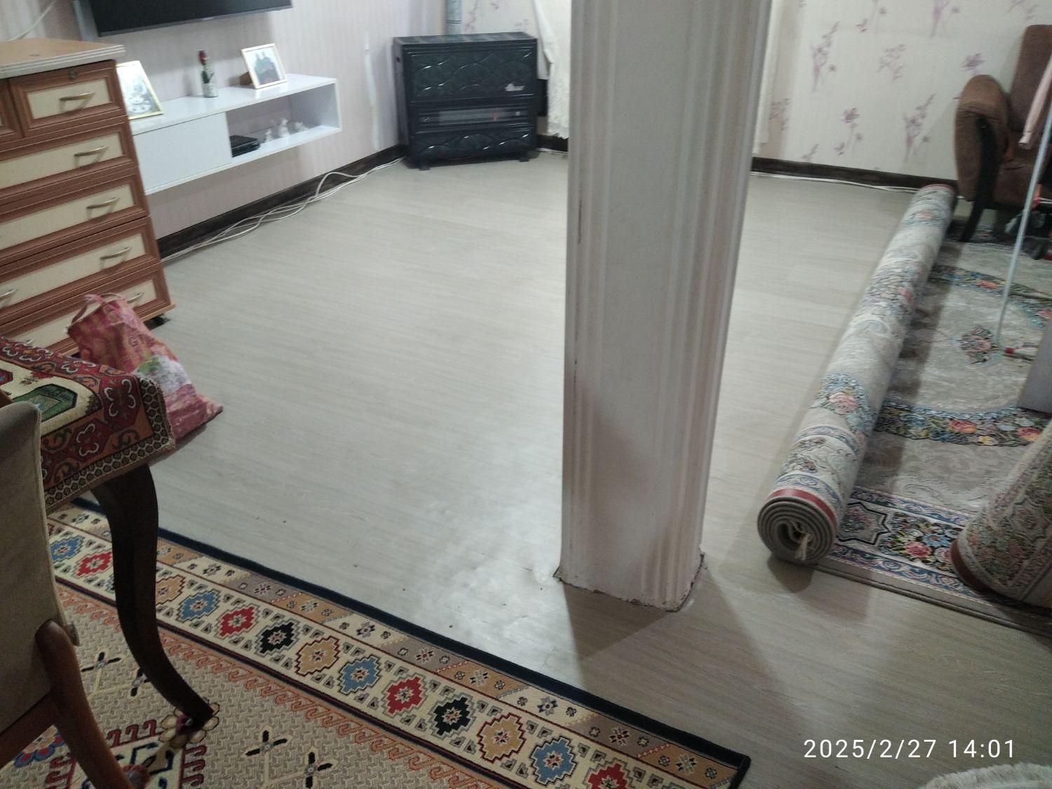 نصاب قرنیز و پارکت و کفپوش و دکوراسیون داخلی|خدمات پیشه و مهارت|بندر انزلی, کوی واحدی|دیوار