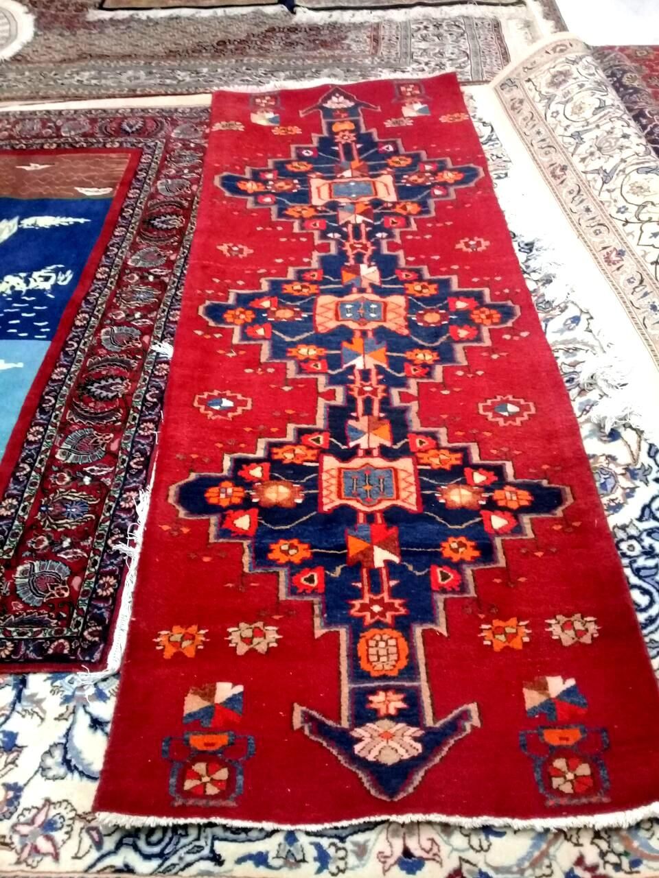 چند تخته فرش دستباف کناره|فرش|تهران, هوانیروز|دیوار