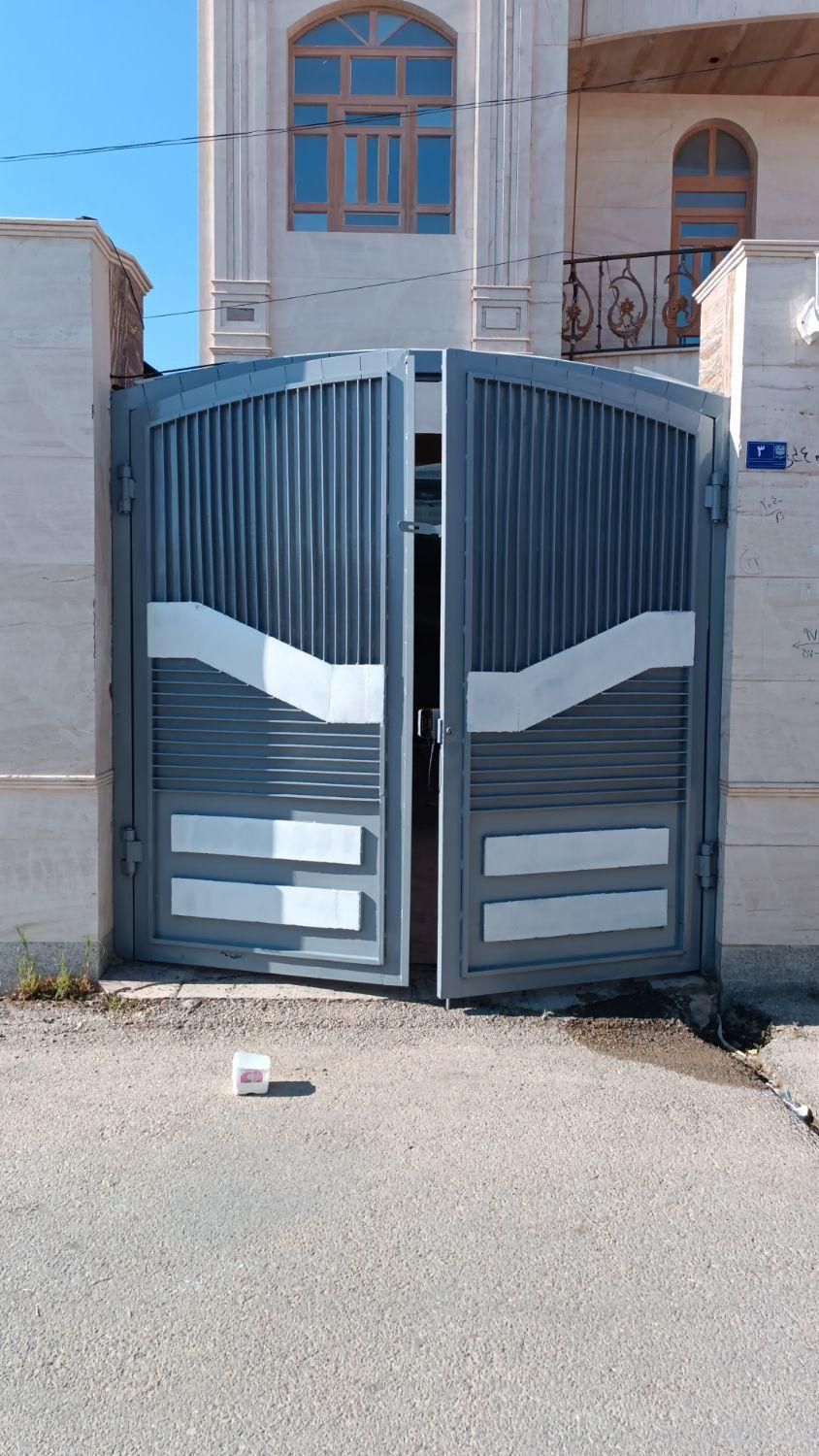 رنگ آمیزی درب و پنجره|خدمات پیشه و مهارت|بوشهر, |دیوار