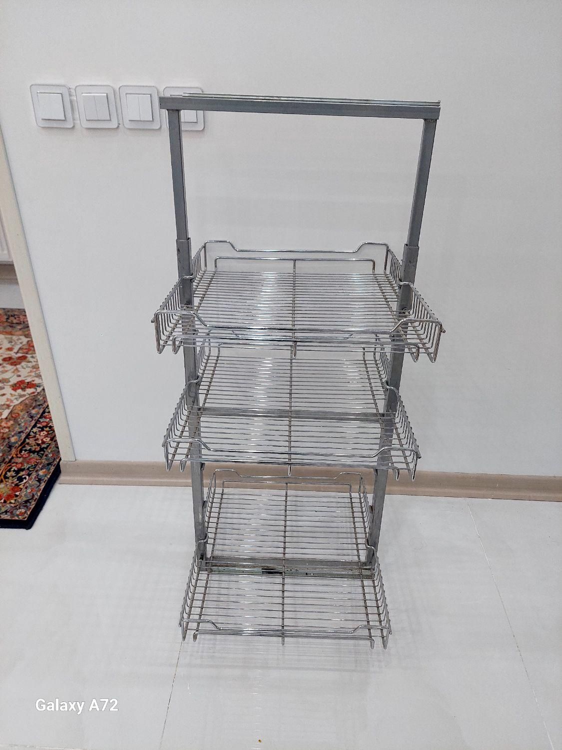 نظم دهنده کابینت سوپری|آب‌چکان و نظم‌دهنده ظروف|کرج, کوی کارمندان جنوبی|دیوار
