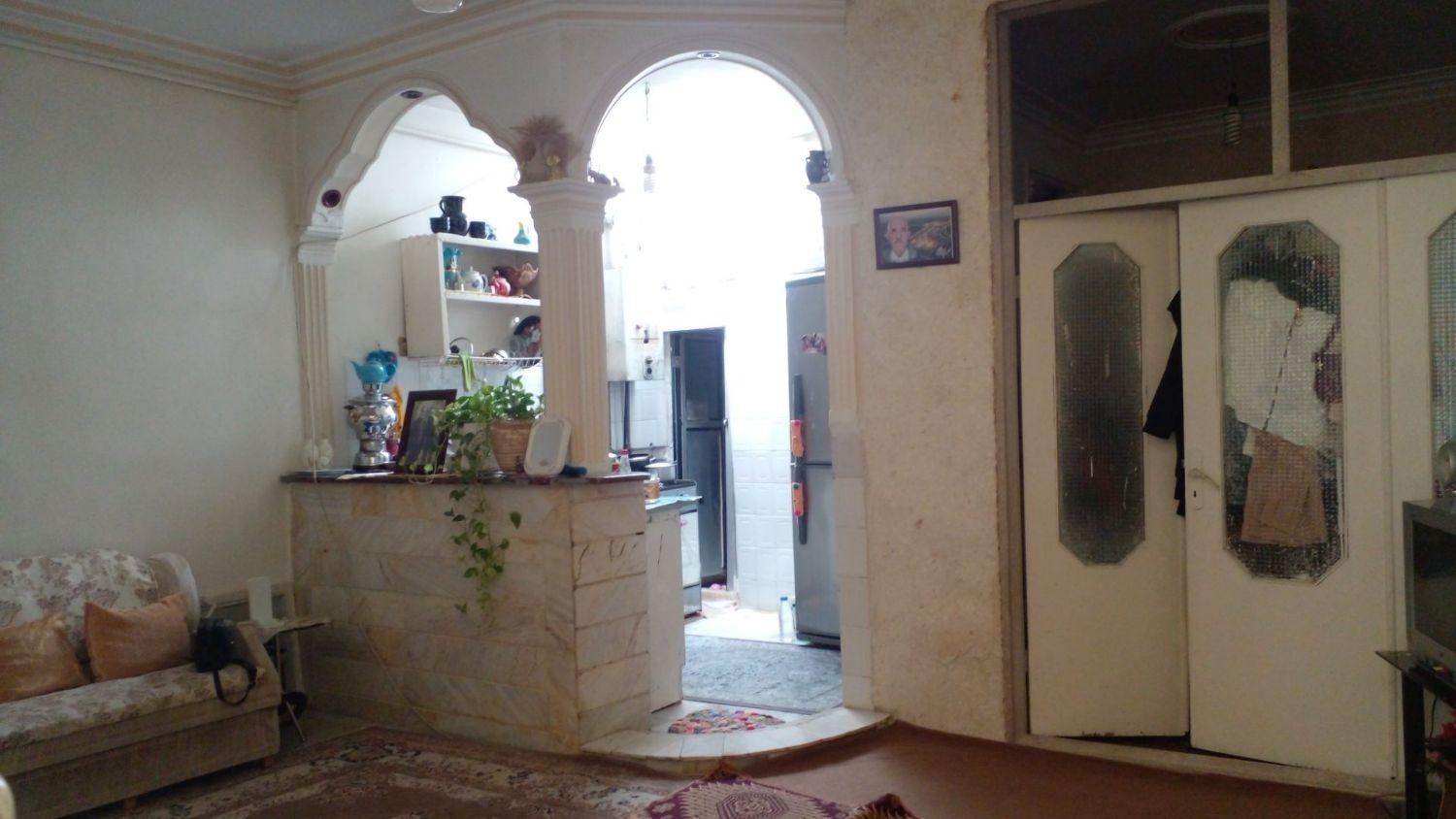 ساختمان های فروشی با متراژ های متفاوت درشریف اباد|فروش خانه و ویلا|محمدیه-قزوین, |دیوار
