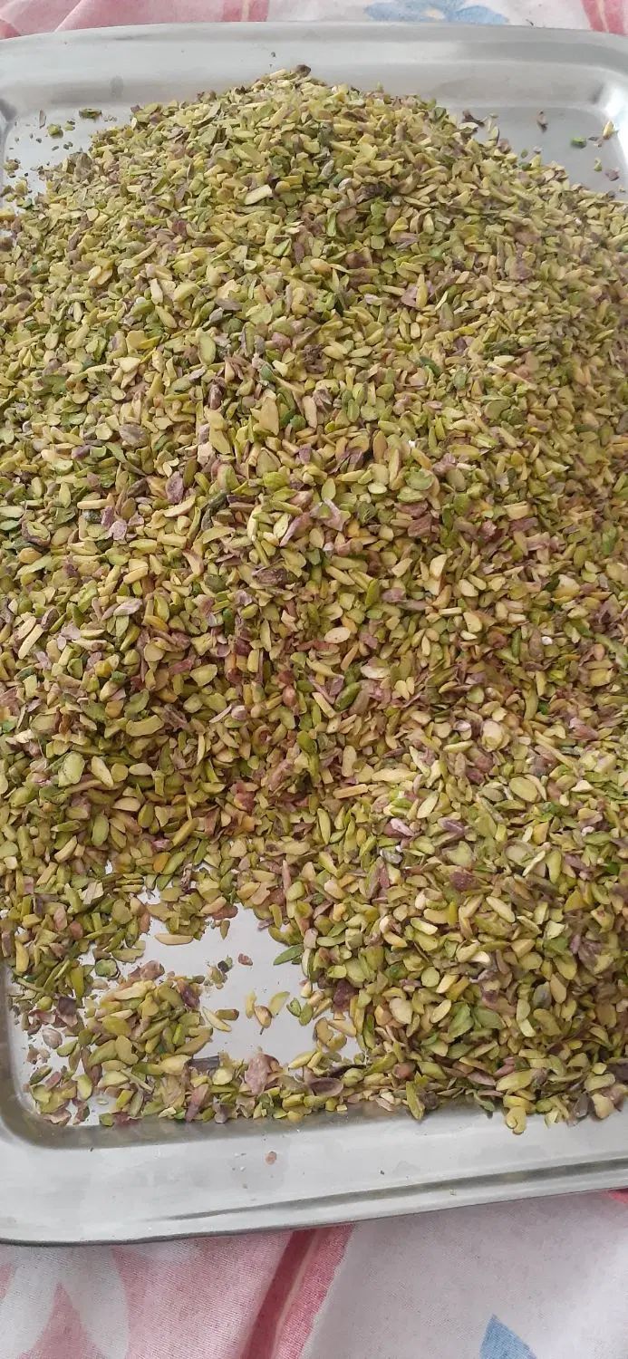 پسته برای استفاده درشیرینی جات|خوردنی و آشامیدنی|اصفهان, پروین|دیوار