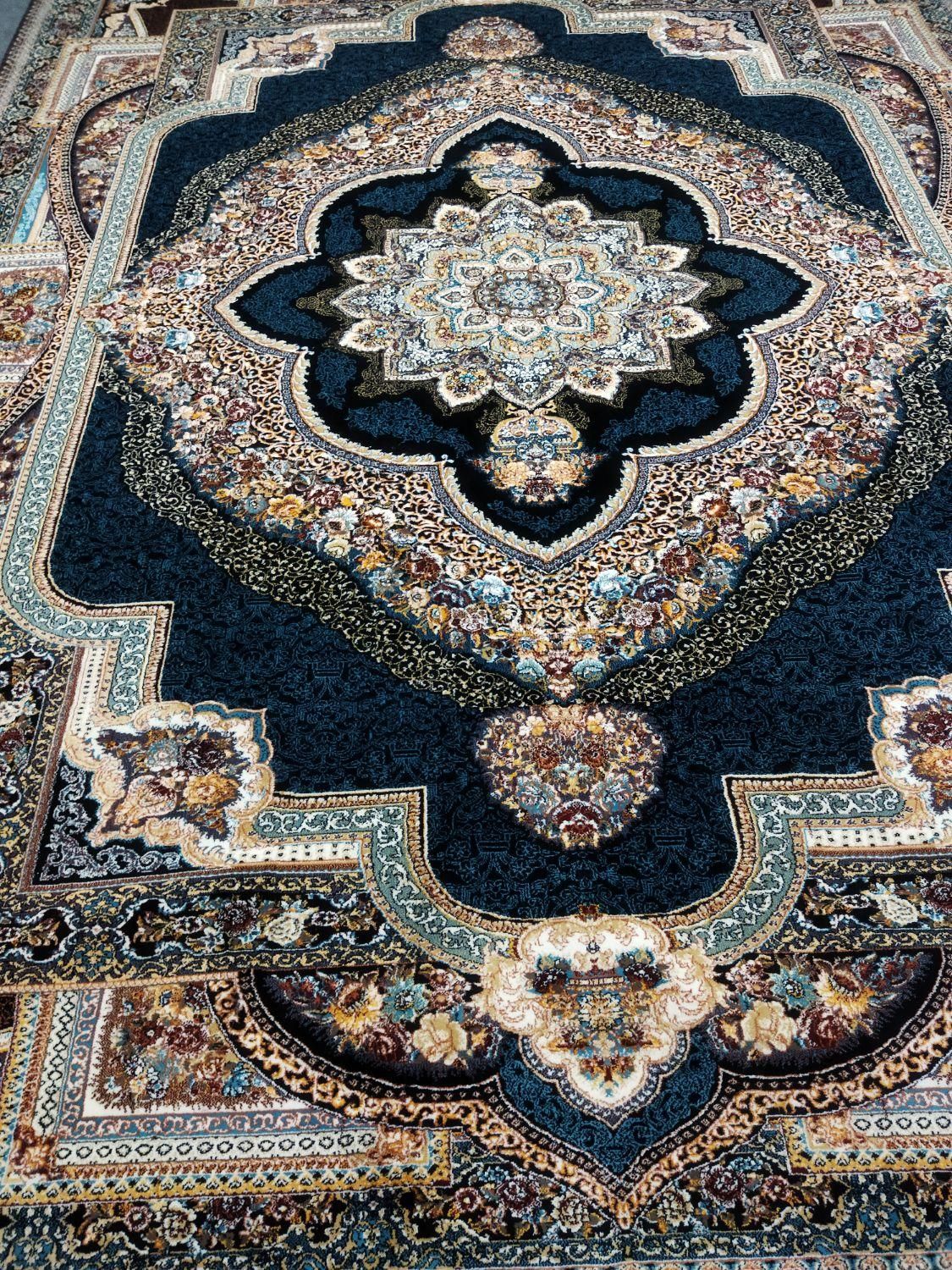 علی|فرش|گرگان, |دیوار