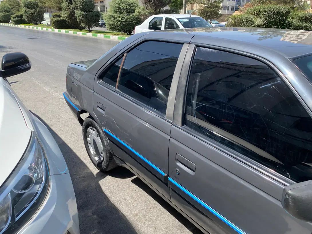 پژو 405 GLi - دوگانه سوز CNG، مدل ۱۳۸۴|خودرو سواری و وانت|مشهد, سرافرازان|دیوار