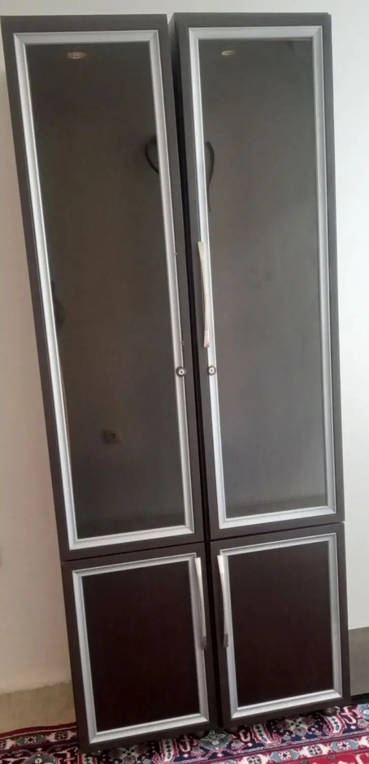 کتابخانه|کتابخانه، شلف، قفسه‌های دیواری|رشت, پیرسرا|دیوار