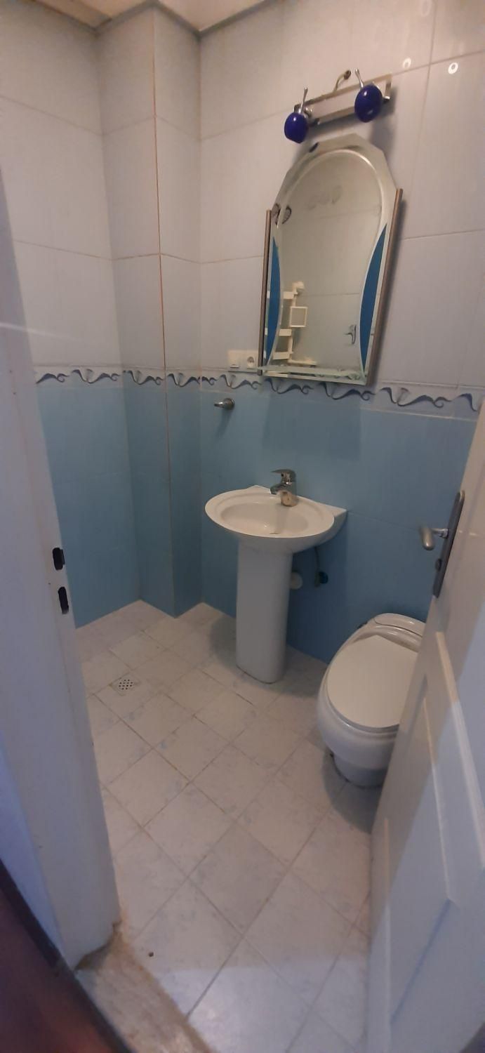 ۵۲ متر/میدان ۷۳/تک واحدی/بالای همکف