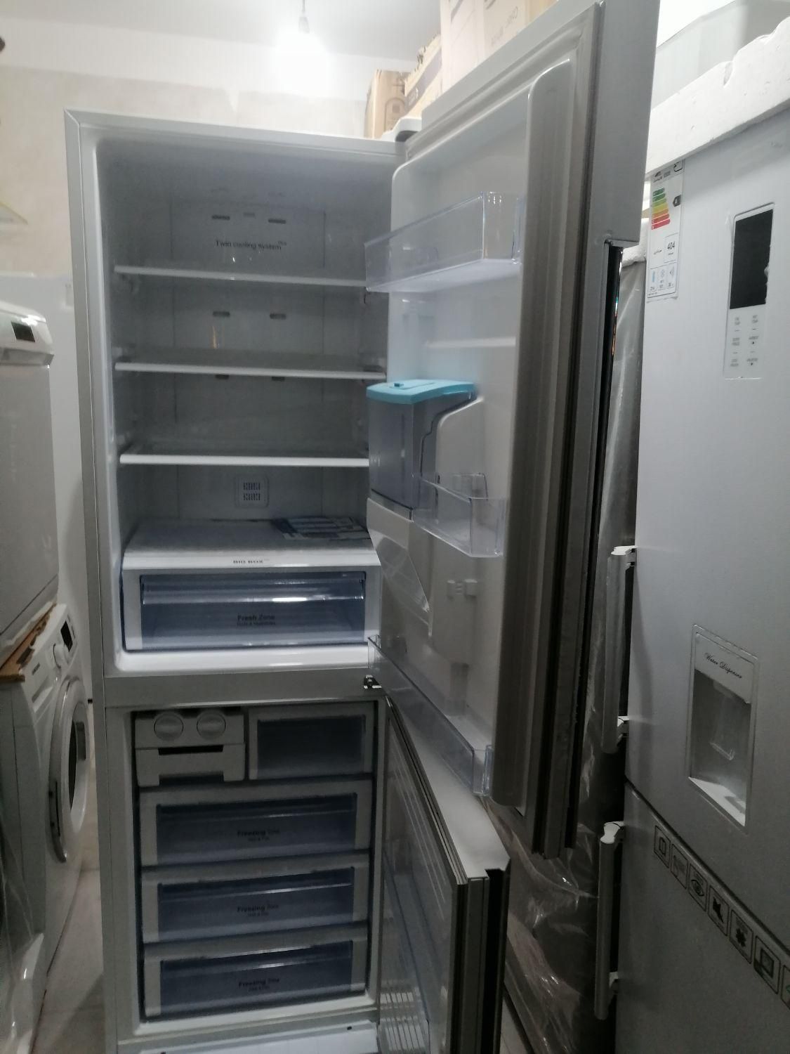 یخچال دیپوینت کارکرده (گارانتی دار)|یخچال و فریزر|مشهد, شهرک مهر آباد|دیوار