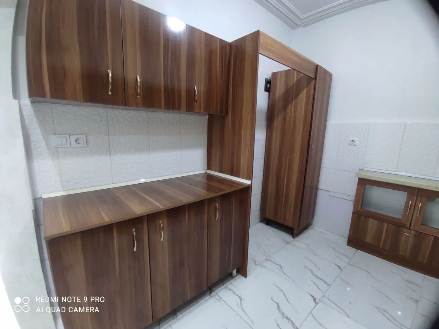 آپارتمان ۷۳ متری بازسازی شده  در پارک کسمایی|فروش آپارتمان|رشت, نیکمرام|دیوار